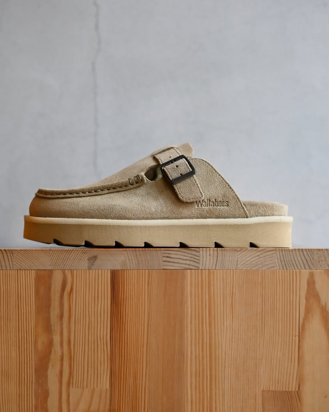 clarks-wallabees-meare-mocc-buckle-style-rave