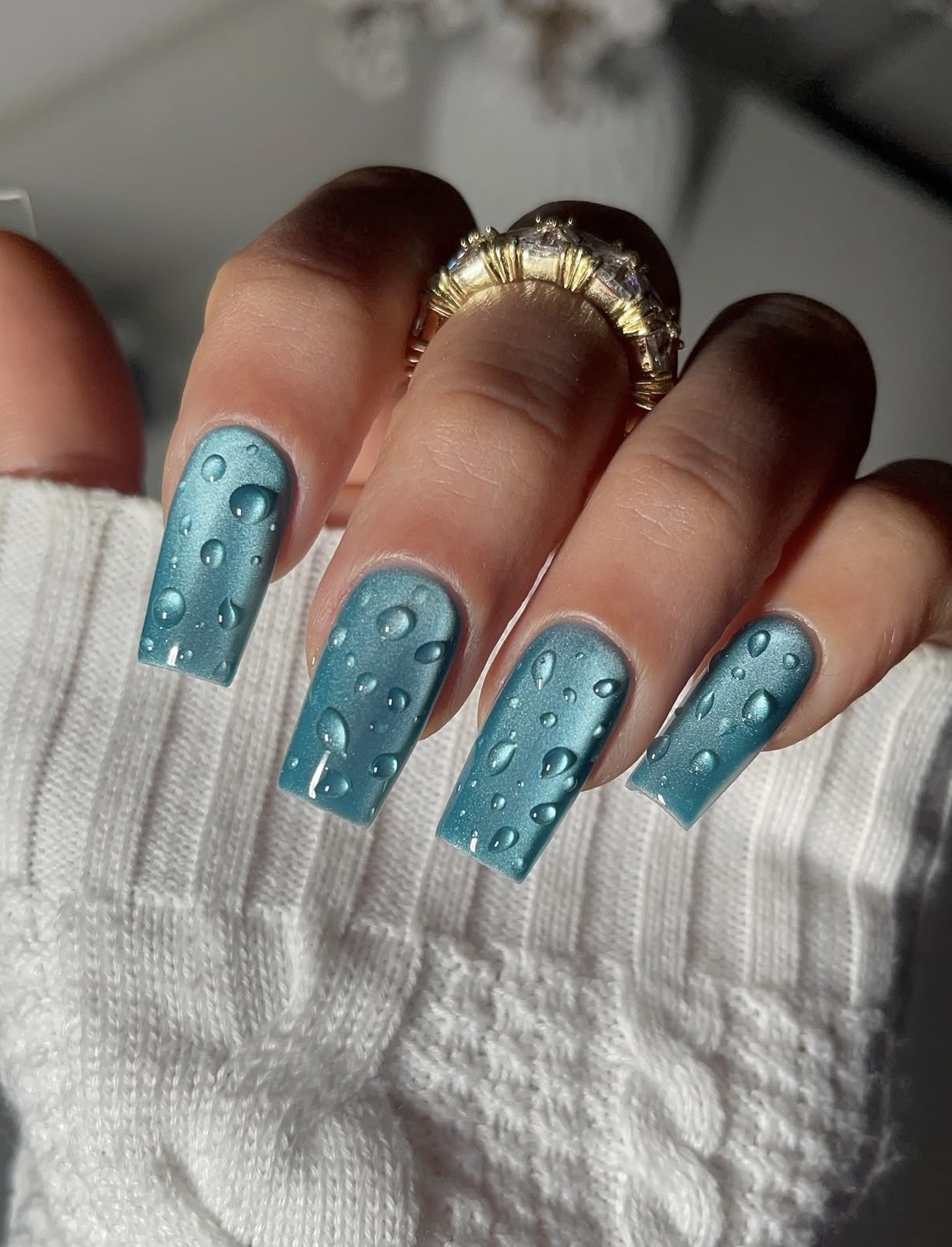 cat-eye-jelly-nails-summer
