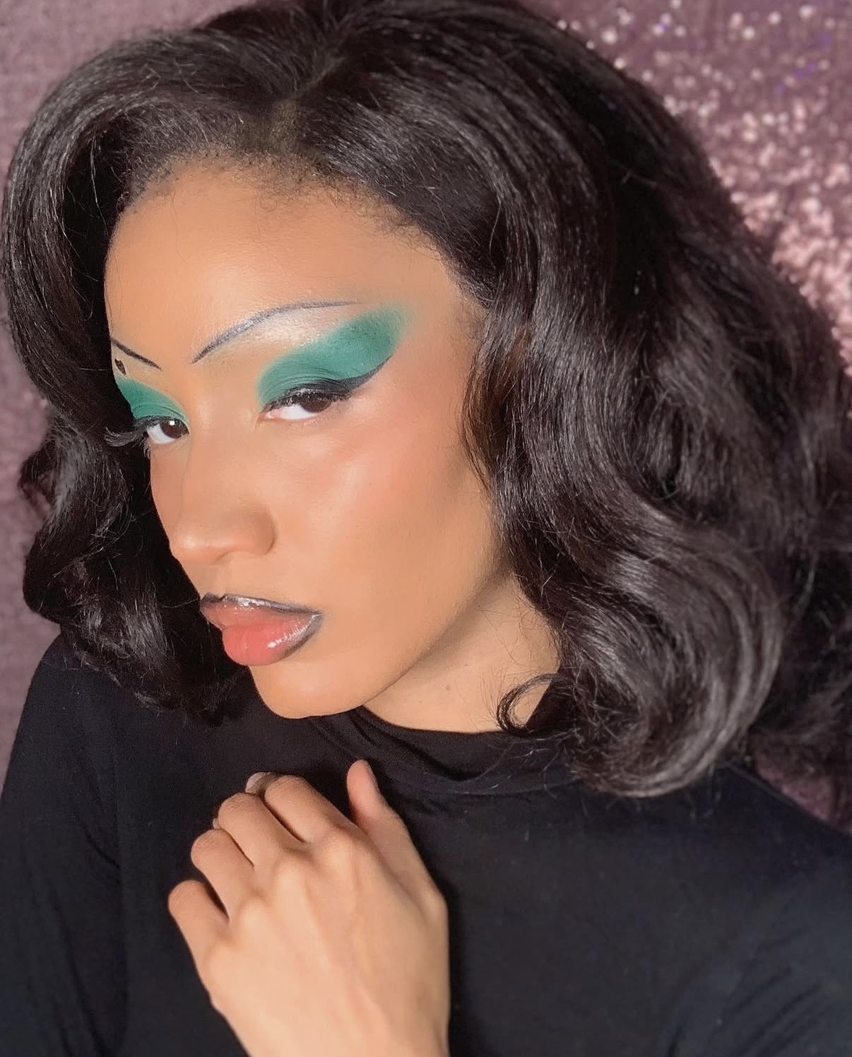 Summer festival eye makeup