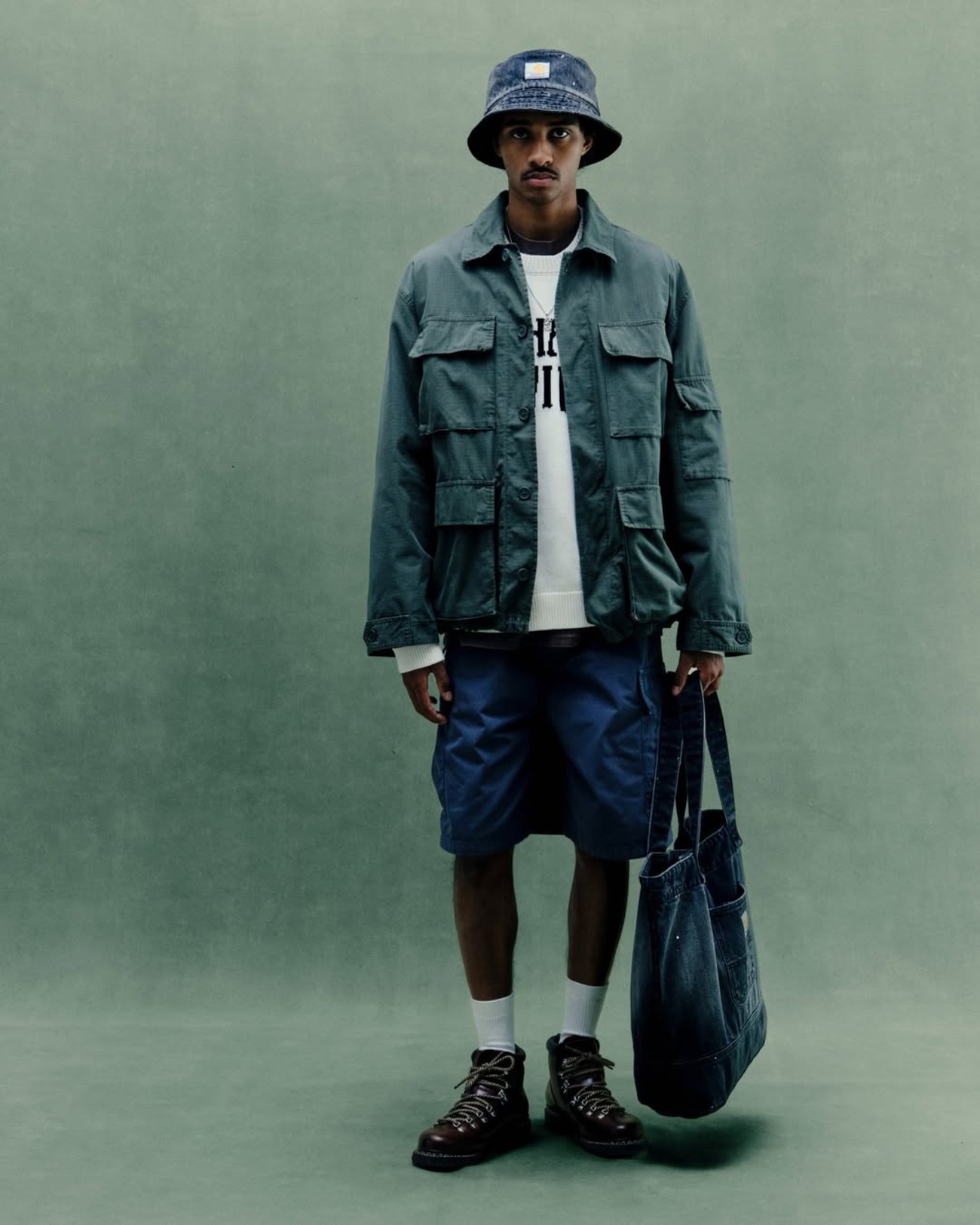 10 Affordable Streetwear Brands That Rival Supreme and Off-White 10 Affordable Streetwear Brands That Rival Supreme and Off-White