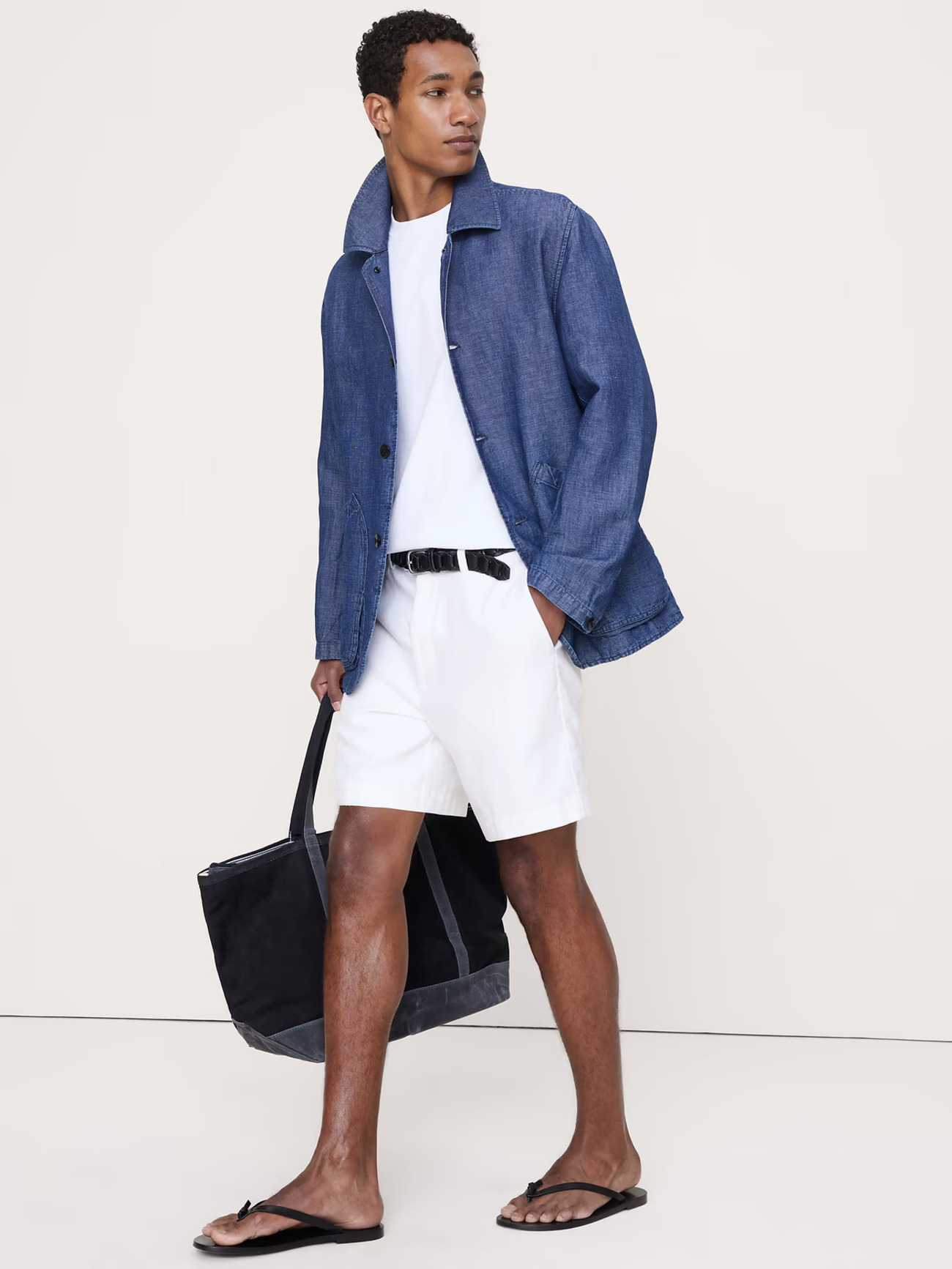 12 Best Linen Shorts for Men to Stay Cool and Stylish This Summer 12 Best Linen Shorts for Men to Stay Cool and Stylish This Summer