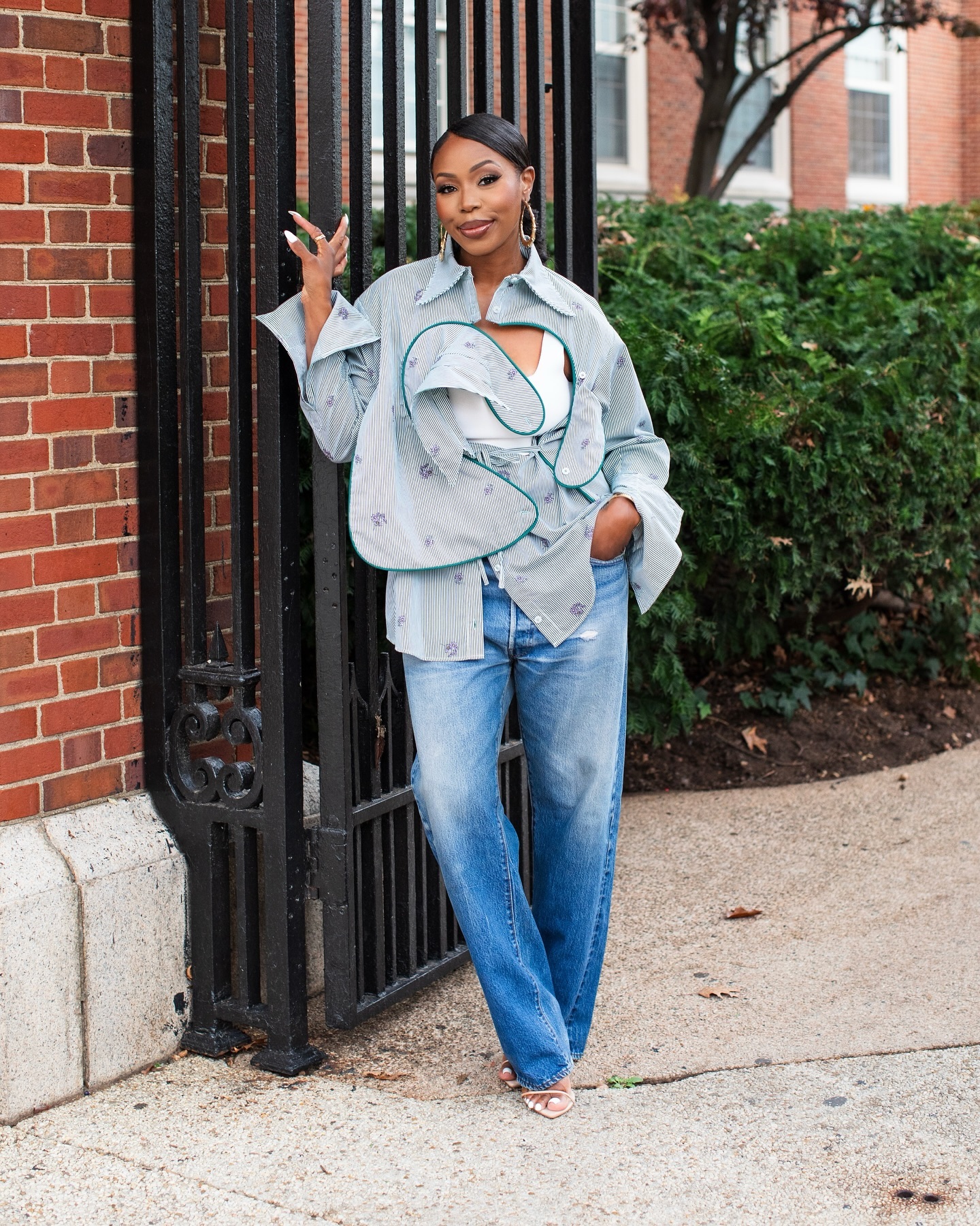 Intentional dressing