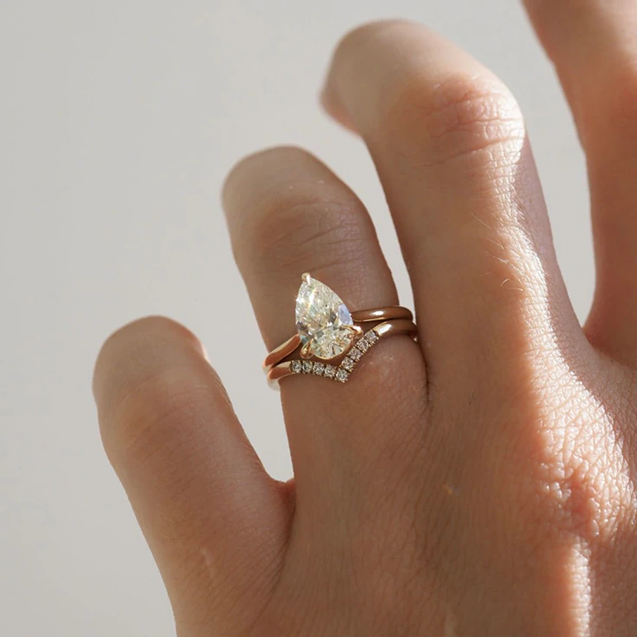 buying engagement rings online