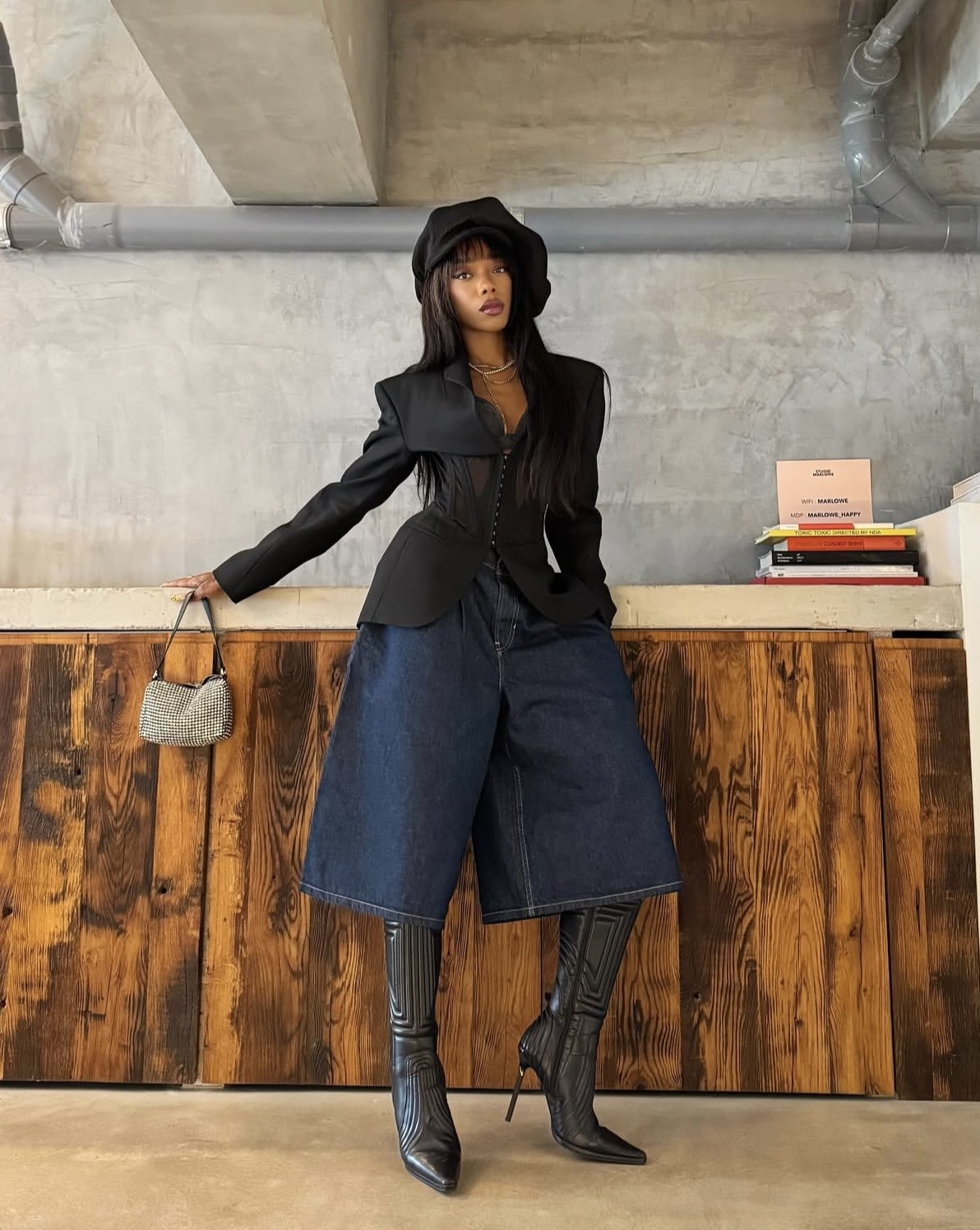 pointed boots fall styling