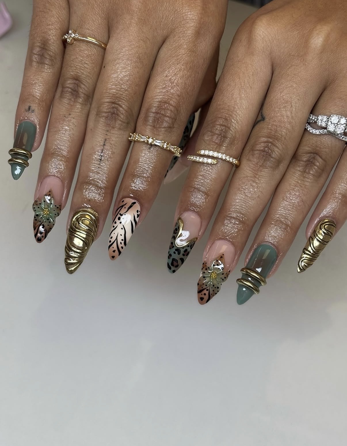 Fall green nail designs