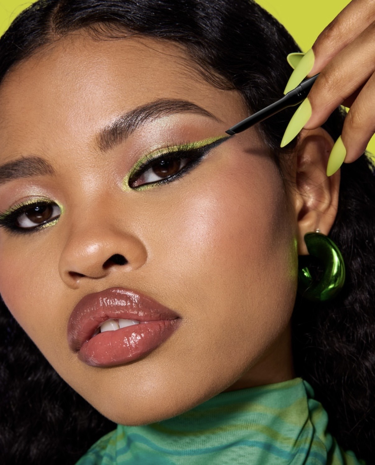 best-long-lasting-eyeliners-to-buy-for-all-day-definition