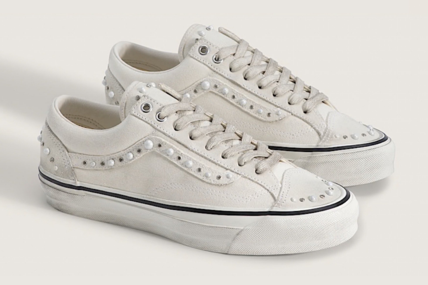 vans-old-skool-pearlized-marshmallow-style-rave