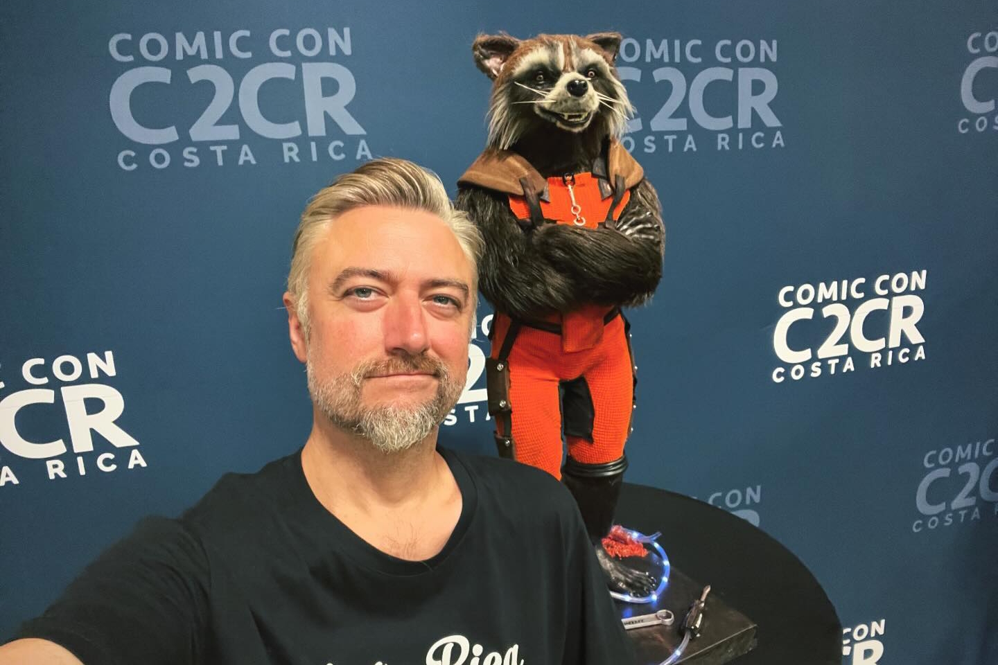 sean-gunn-retires-rocket-raccoon-style-rave