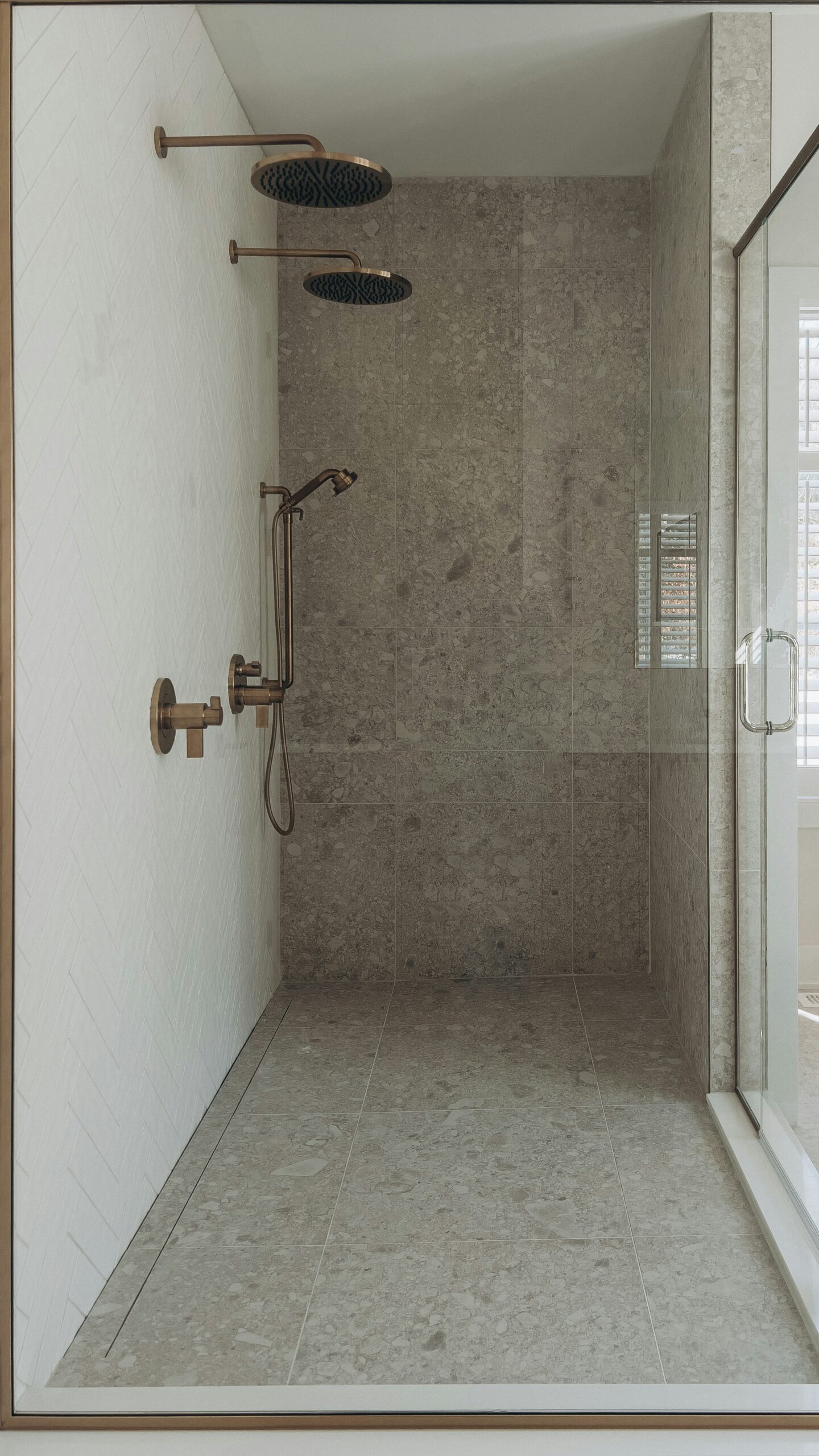 How to Clean Shower Glass