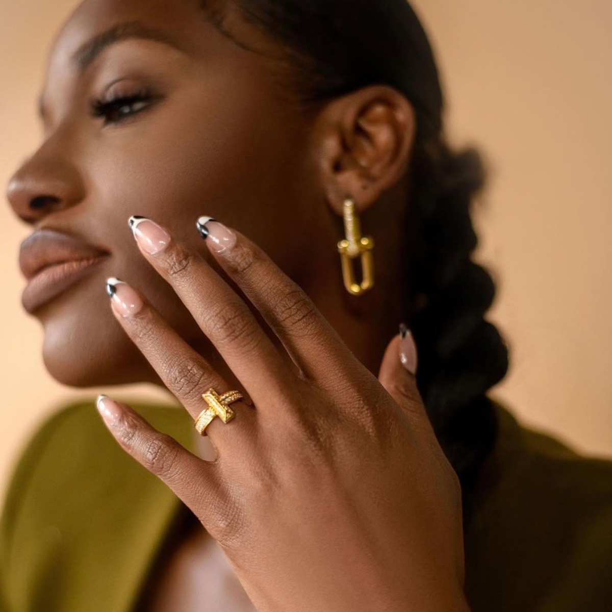 best-everyday-jewelry-capsule-style-rave